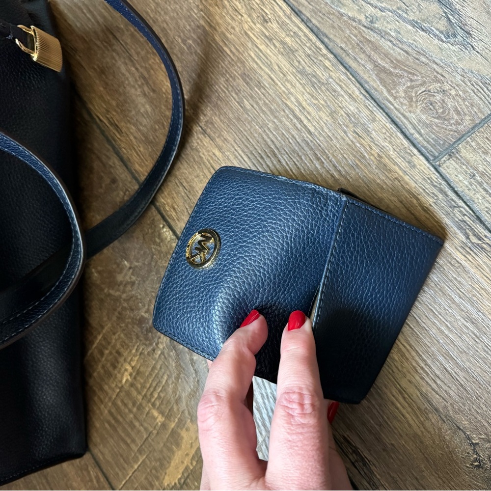 Navy Blue Michael Kors Tote - Picture 2 of 7